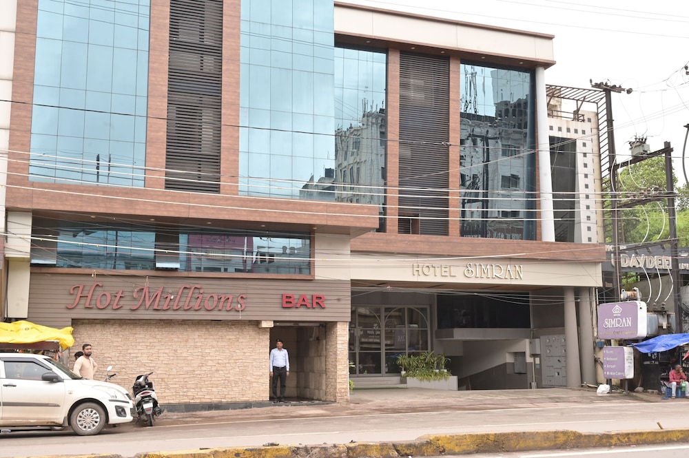 Hotel Simran 35/43