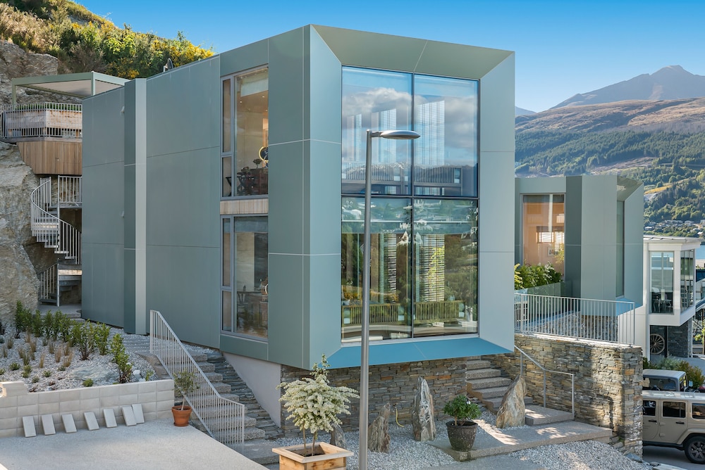 Lanah Residence 4/53