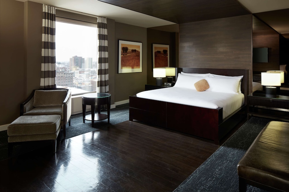 Vice President, Suite, King Bed