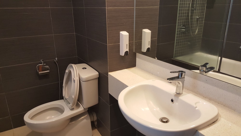 HOTEL MALAYSIA 43/45