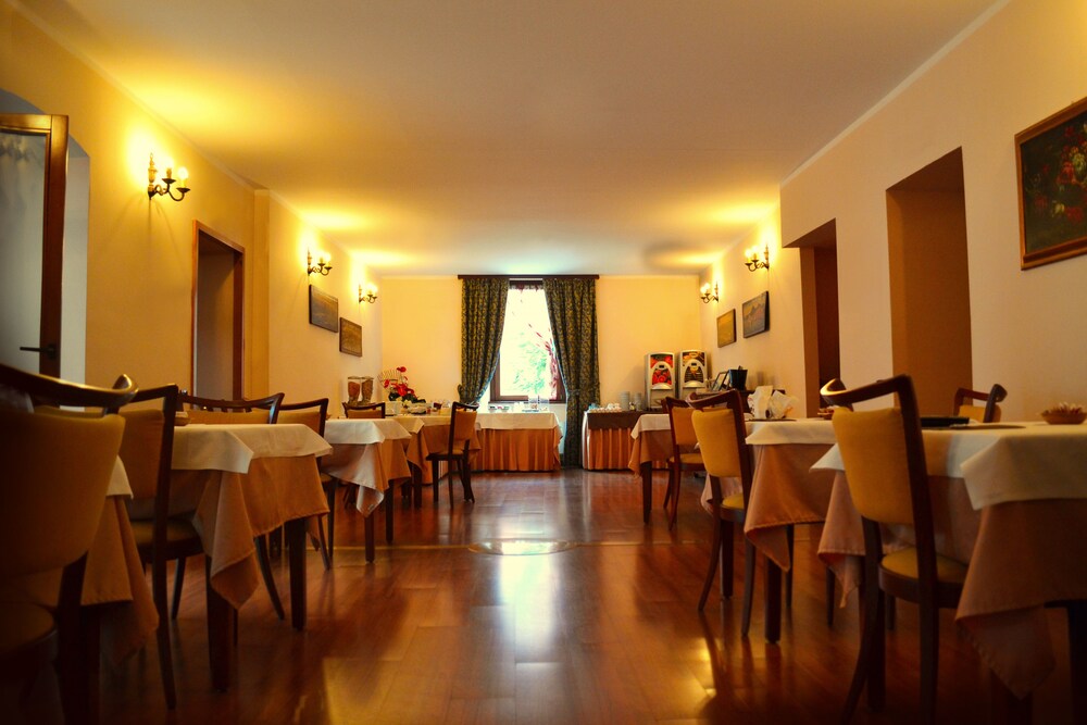 HOTEL SEBINO 19/28