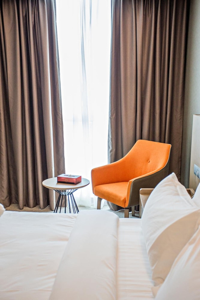 Grand Flora Hotel 27/61