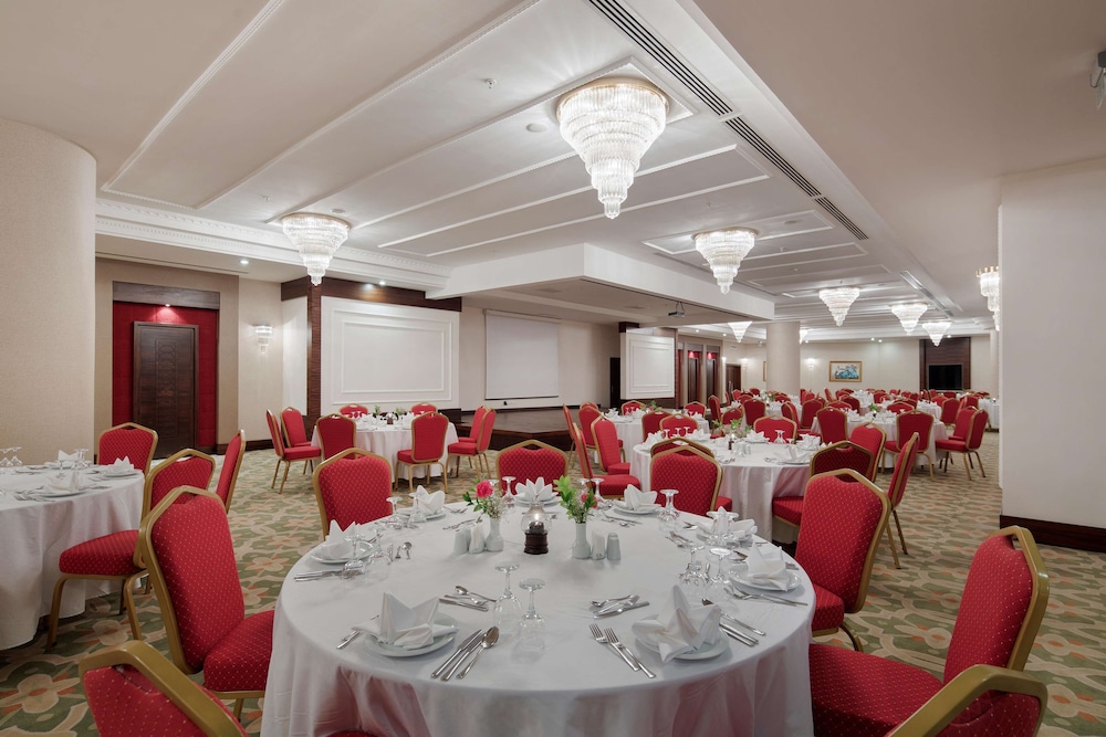 Saphir Resort Spa Hotel 35/48