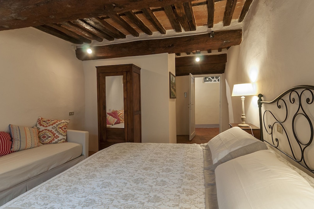 B&B Arena Di Lucca 8/28