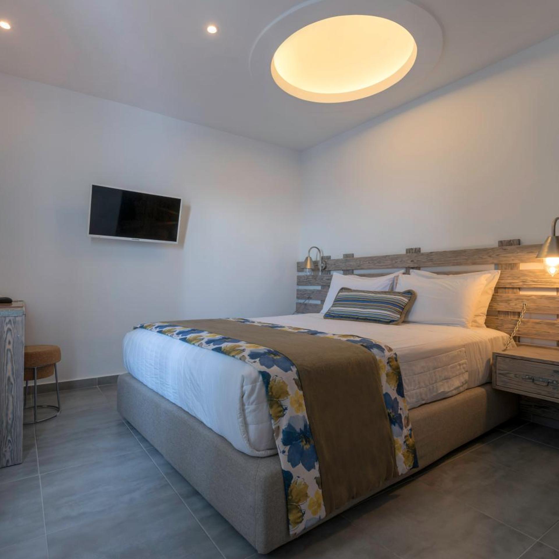 Honeymoon, Caldera, Double Bed, Sunset View, Outdoor Jetted Tub