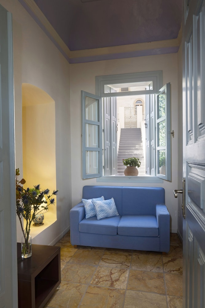 Aria Lito Mansion 47/68