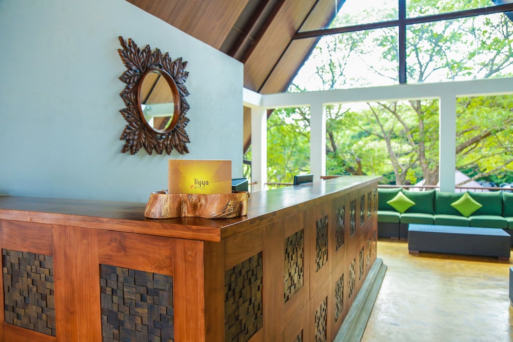 Liyya Water Villas 4/48
