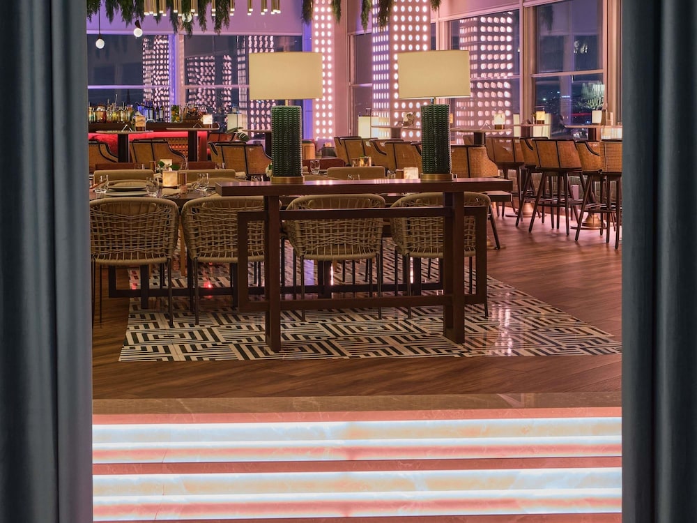 Movenpick Hotel Istanbul Marmara Sea 37/50