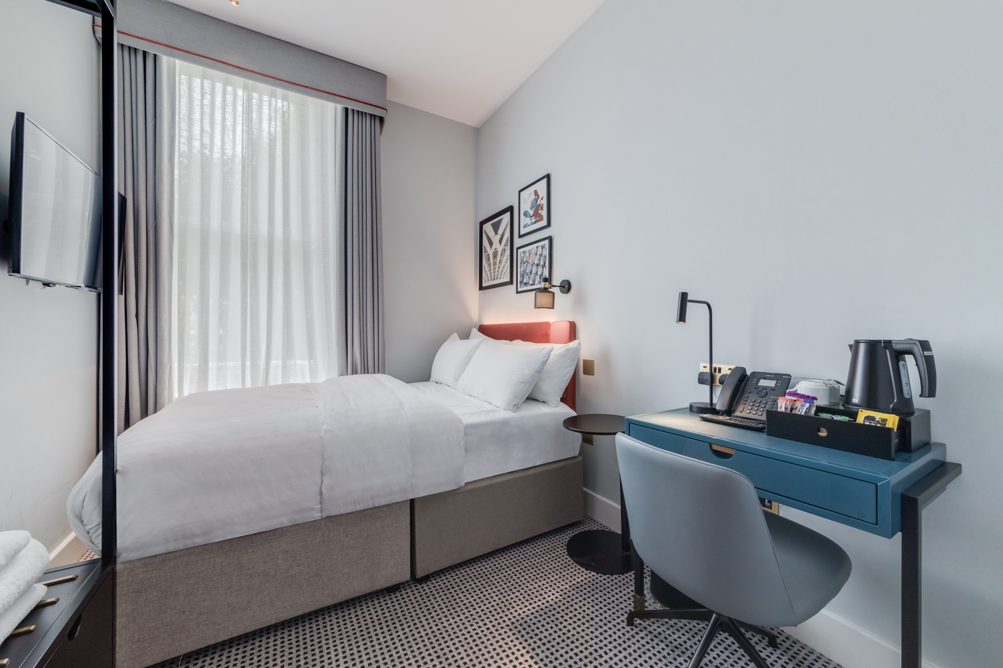 Compact, Double Bed