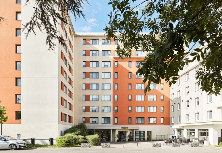B&B HOME Velizy in VELIZY VILLACOUBLAY