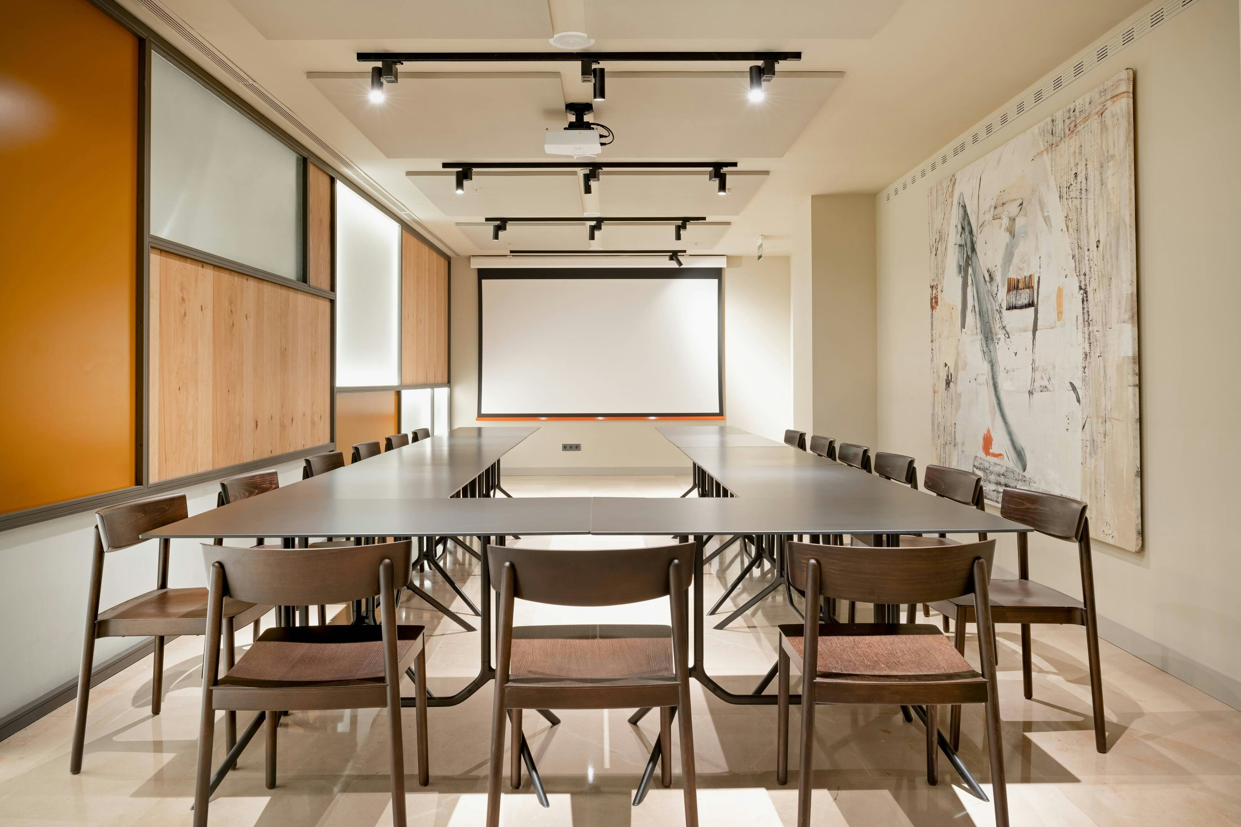 AC Hotel Aitana by Marriott 37/39