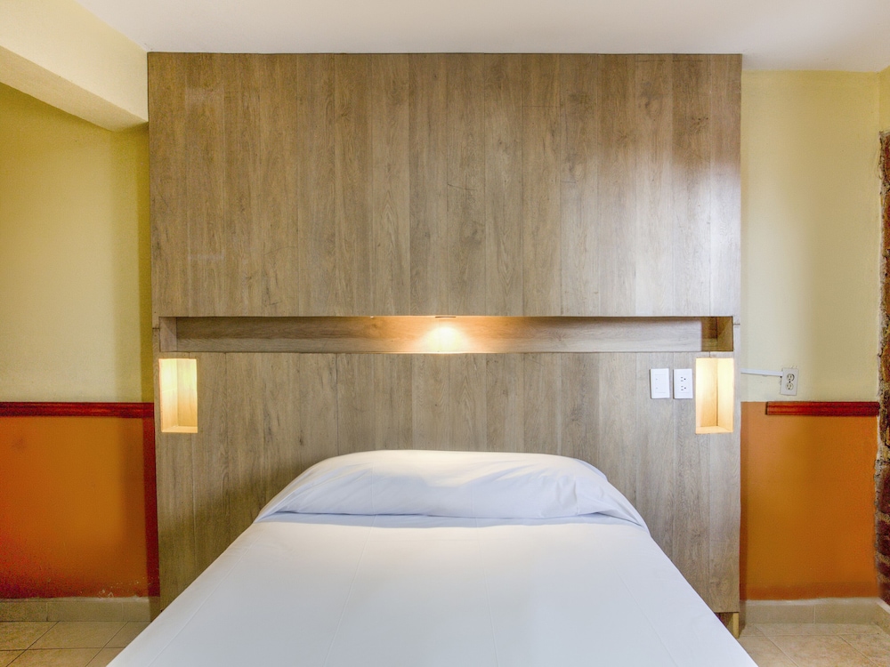 OYO Hotel San Agustin 21/39