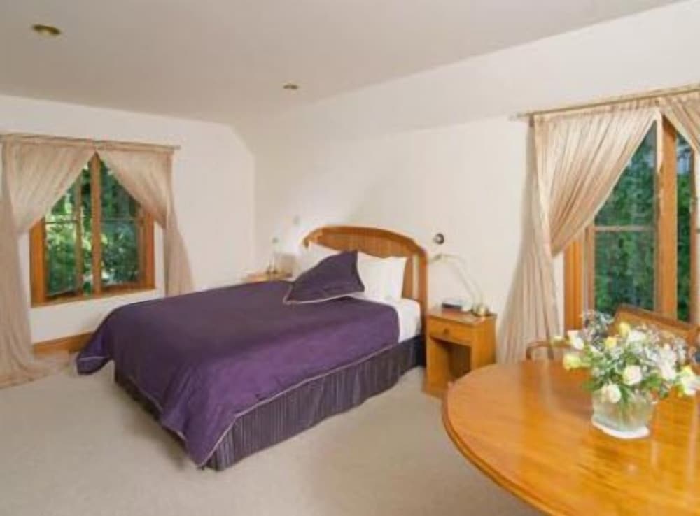 Cambria House 20/41