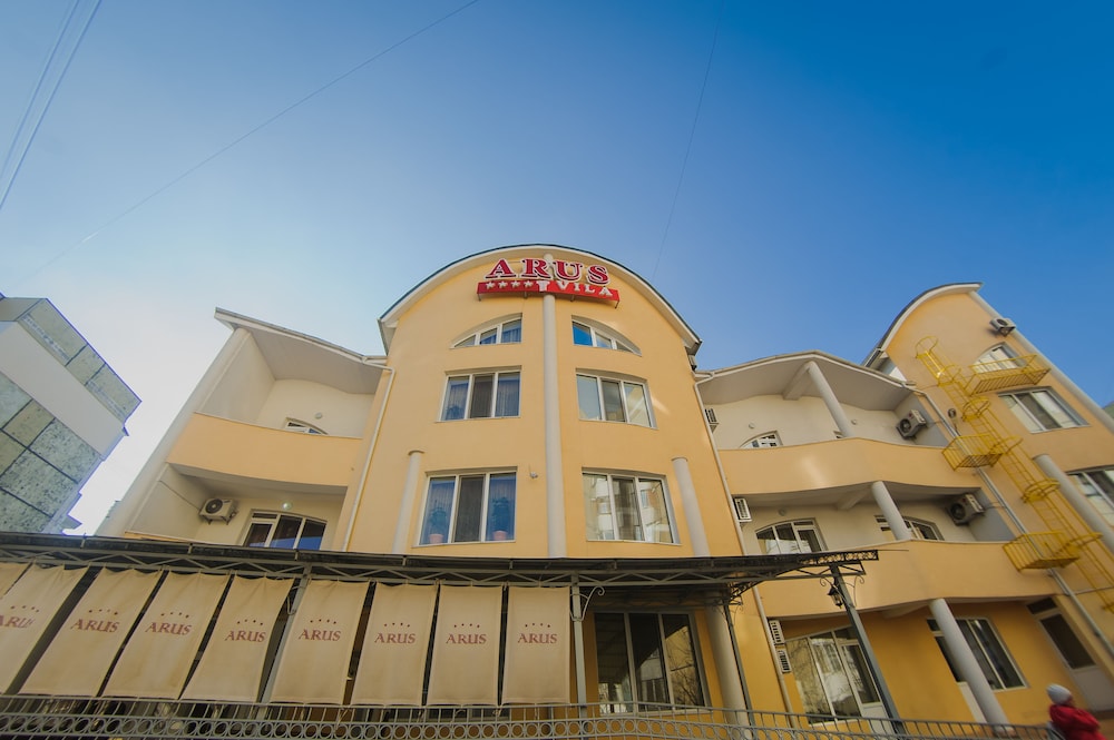 Villa Arus Hotel 2/63