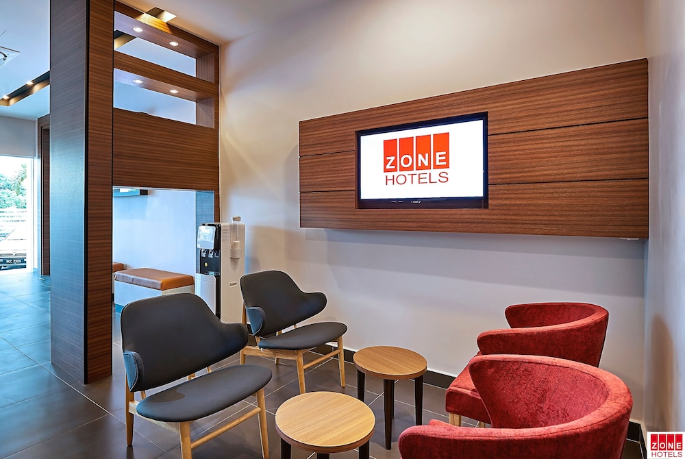 ZONE Hotels, Telok Panglima Garang 21/22