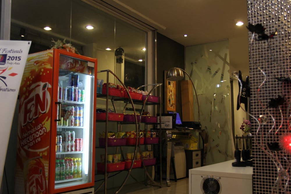 M Design Hotel Seri Kembangan 48/68