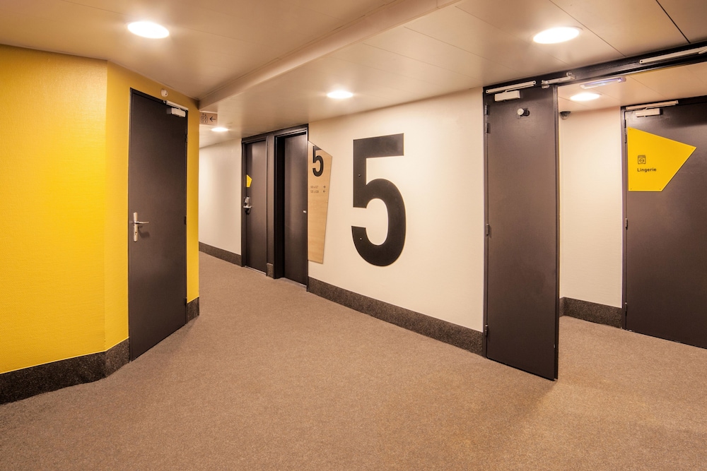 B&B HOTEL Paris Malakoff Parc des Expositions 34/57