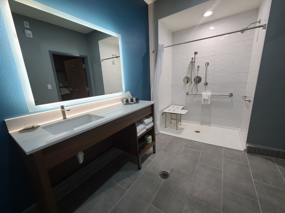 La Quinta Inn Suites By Wyndham Fort Stockton Northeast 25/62