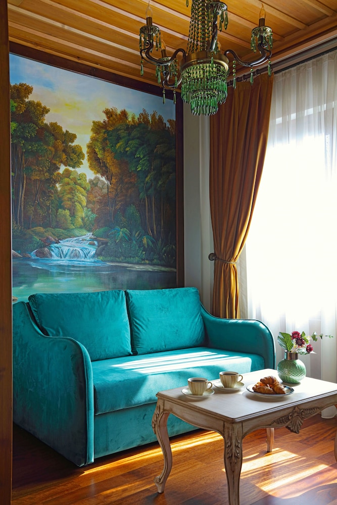 Cunda Baradiel Hotel 37/50