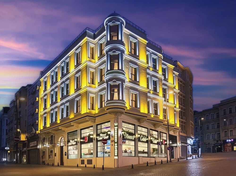 Meserret Palace Hotel in ISTANBUL