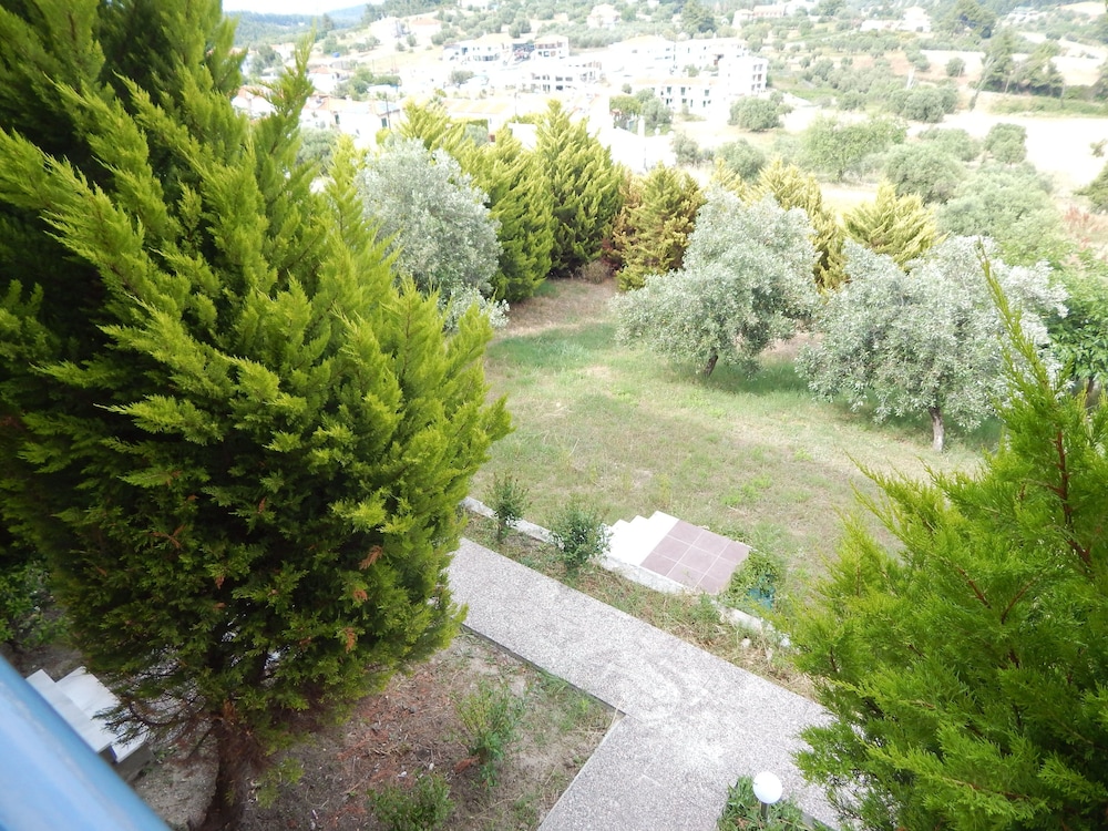 Kripis Studio Paliouri 31/44