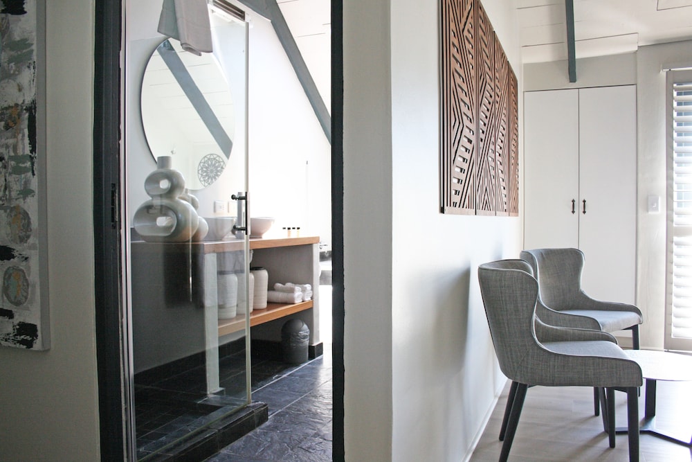 Abalone House &amp; Spa 23/75