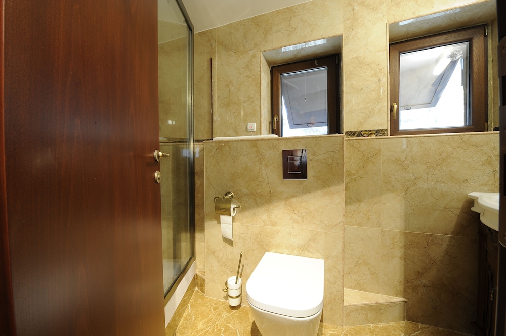 Senigallia Hotel 46/50