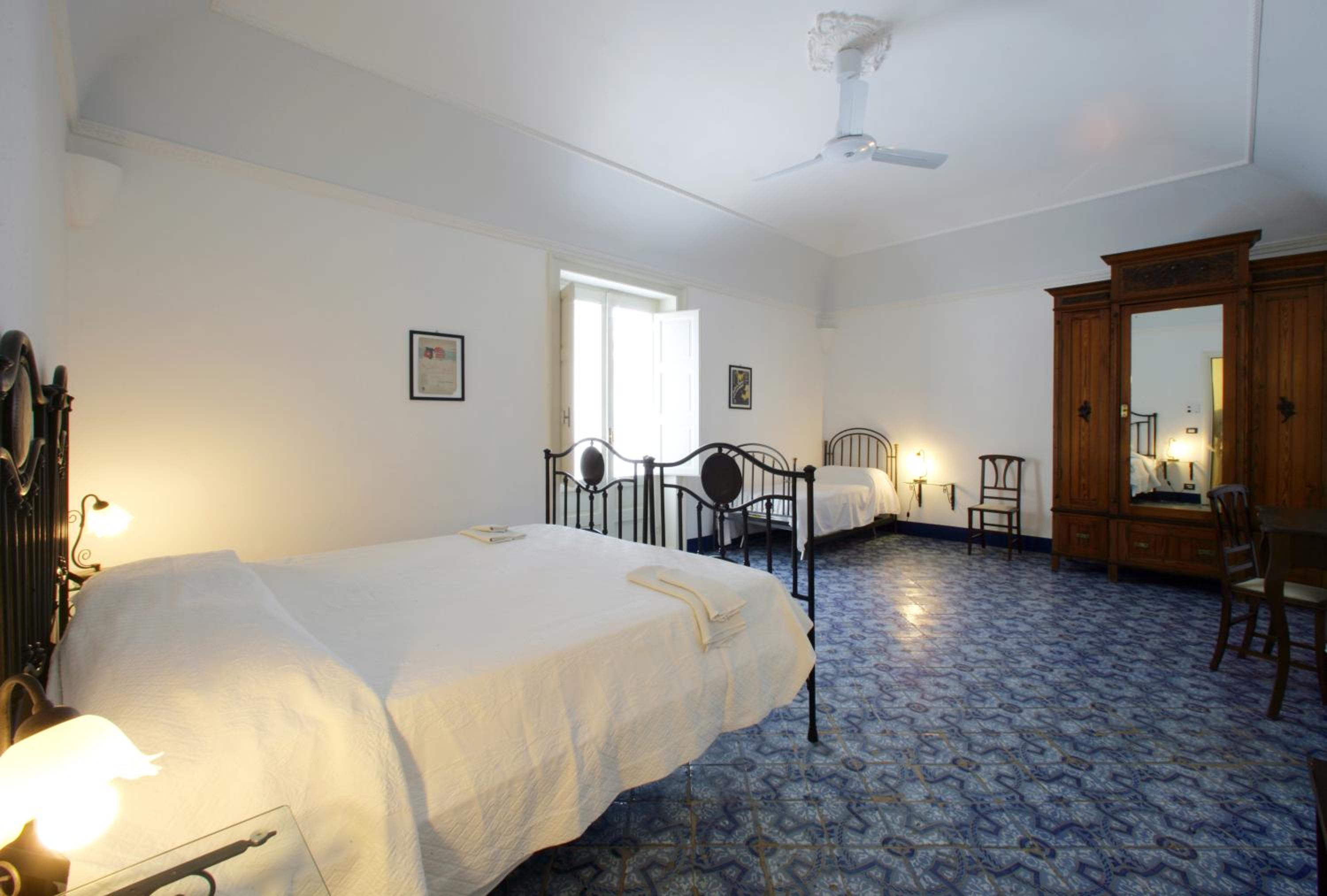 Room, Quadruple, Shared Bathroom