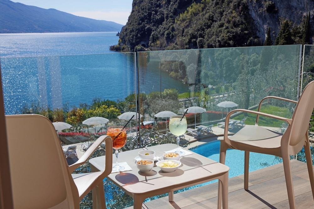 Hotel Atilius Adults Only 24/46
