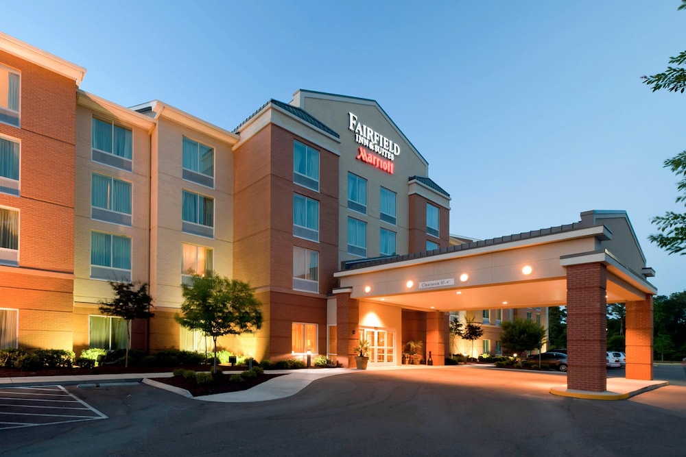 Fairfield Inn Suites Wilmington Wrightsville Beach 2/38