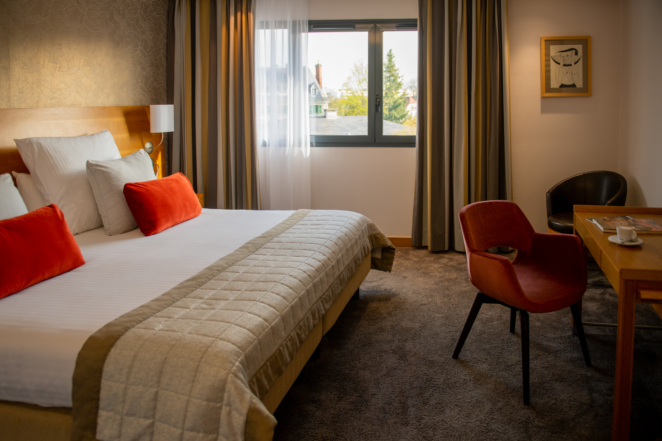 Room, Queen Bed