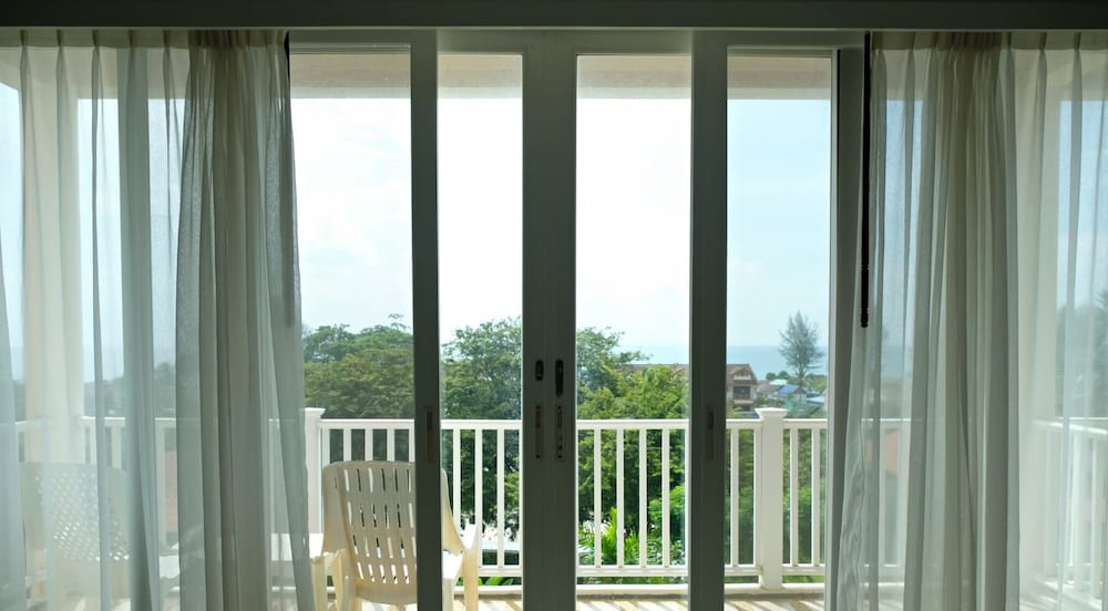 Ananda Lanta Resort 49/50