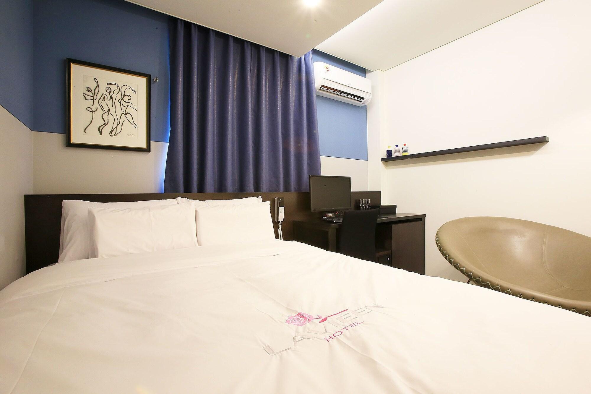 Hotel Lavieen 16/100