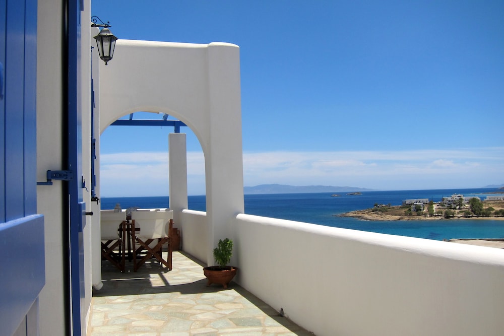 Cleopatra Homes 46/50