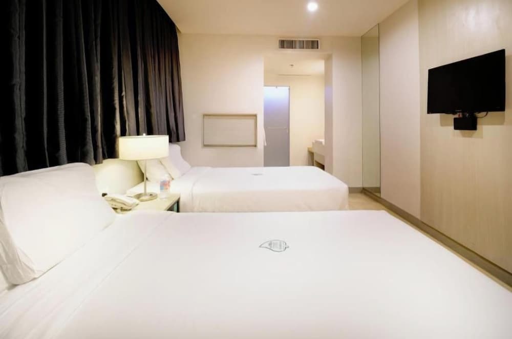 Go Hotels Ortigas Center 35/68