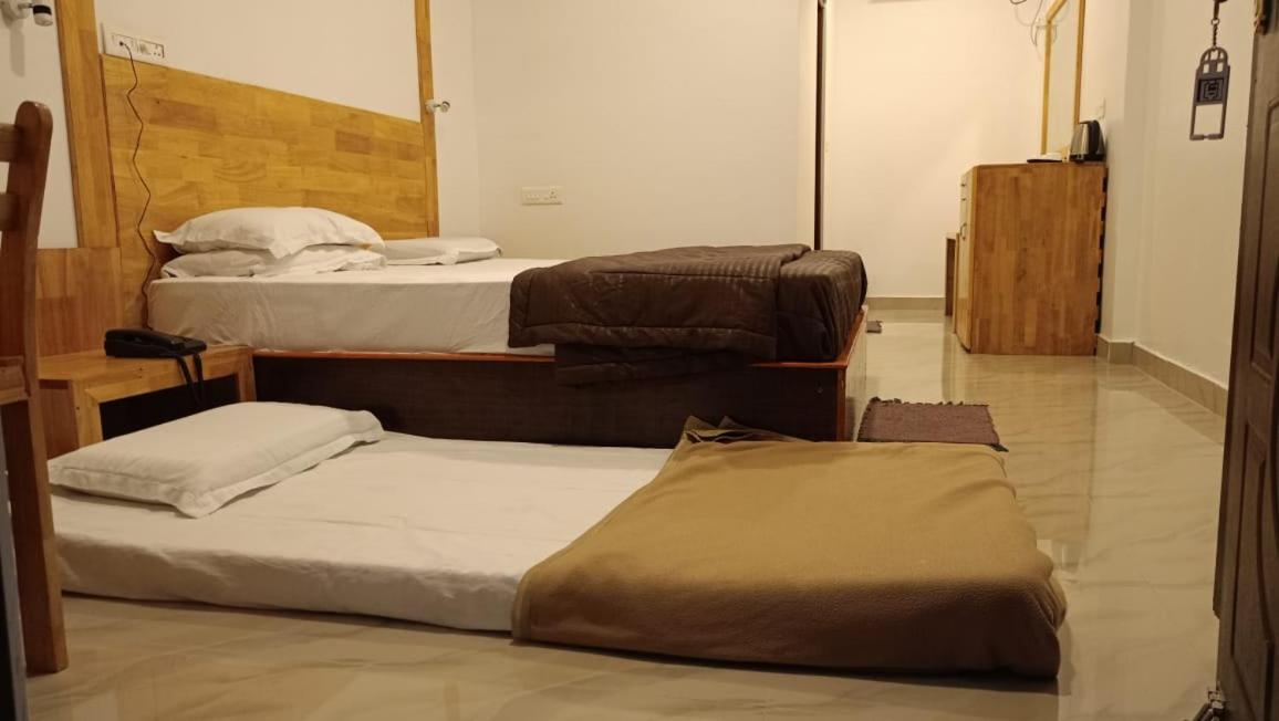Room, Building View