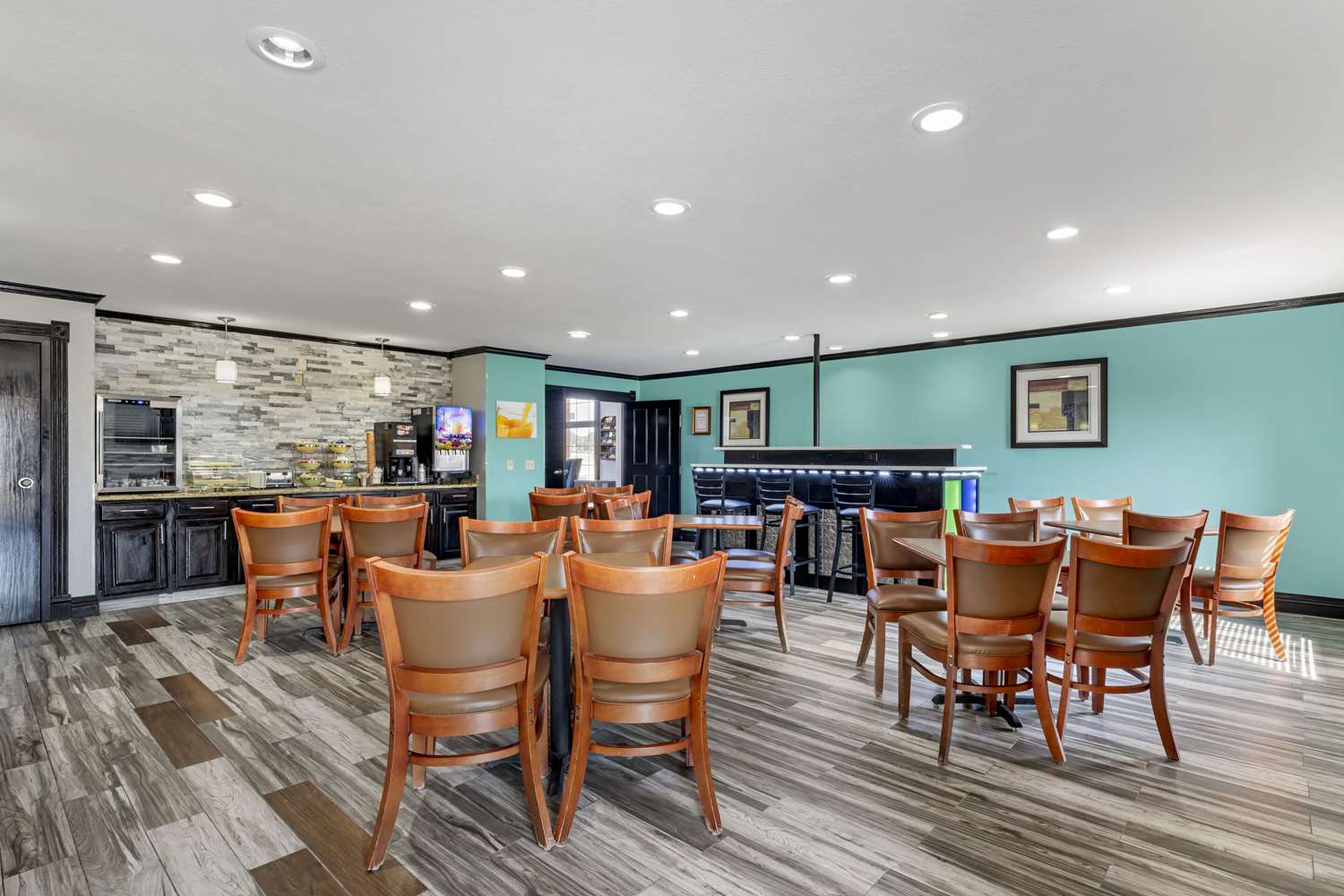 Quality Inn Siloam Springs 14/21