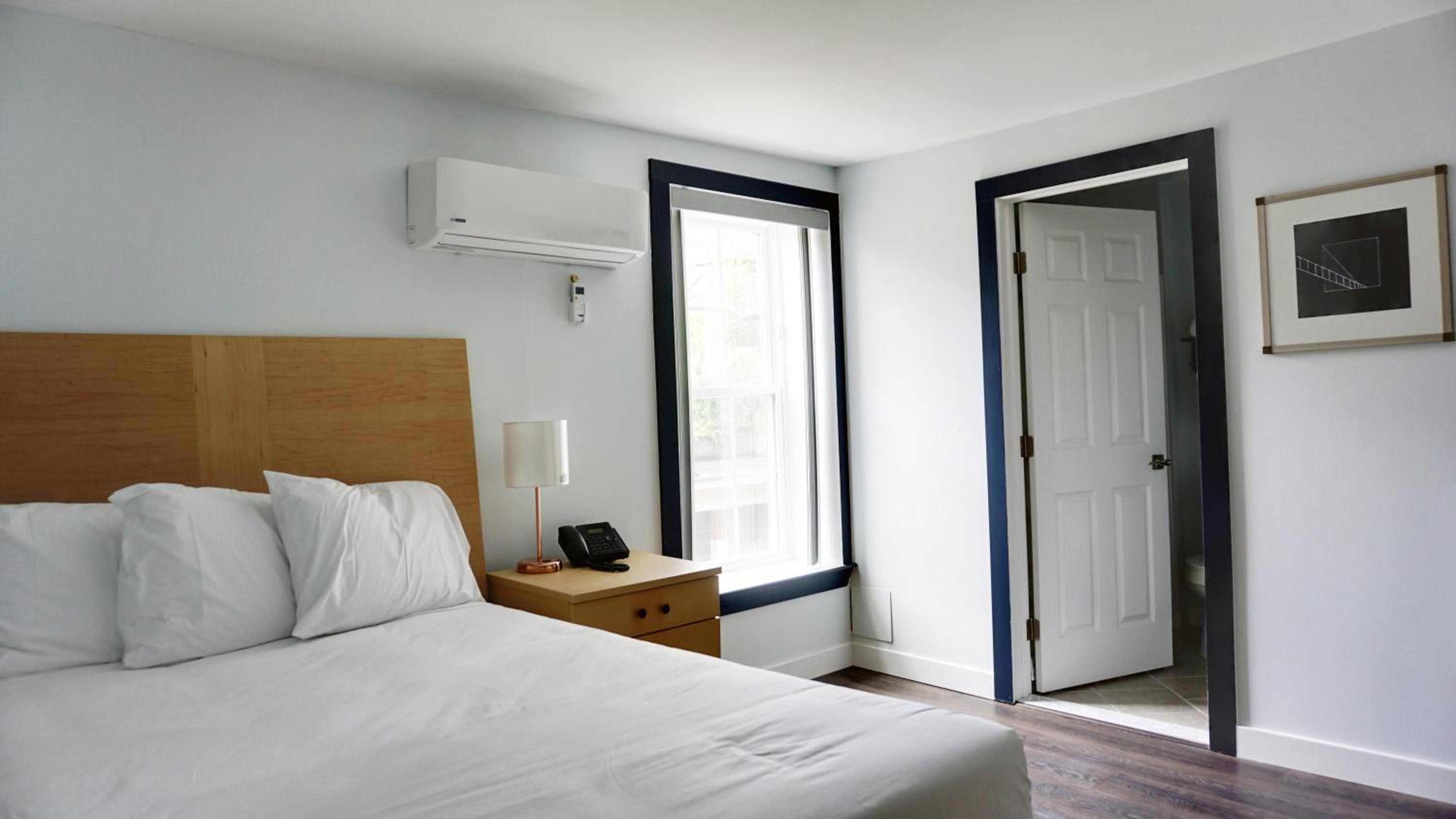 Standard, Double Bed