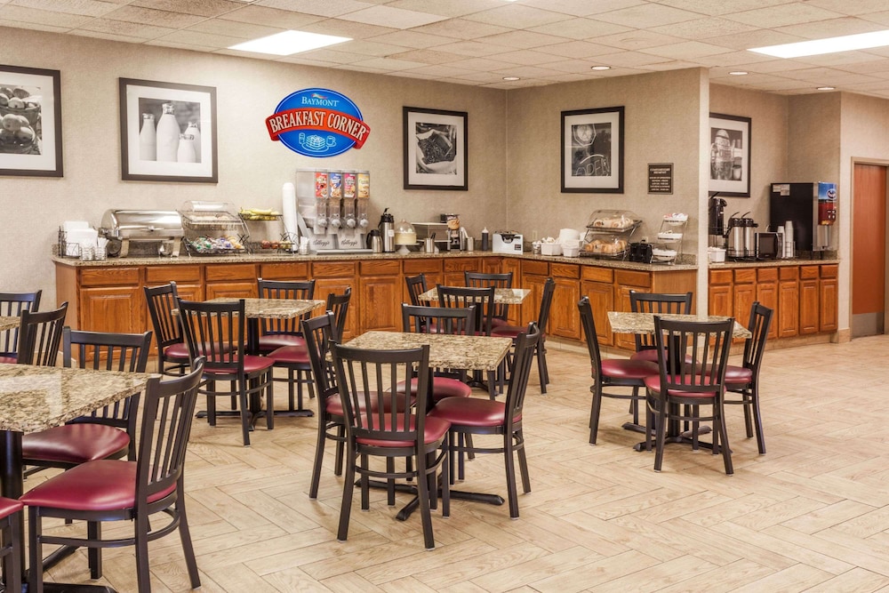 restaurant cafeteria