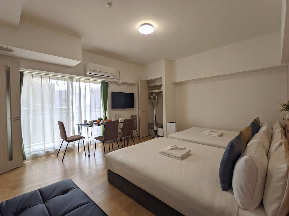 Eslead Hotel Namba South II 8/40