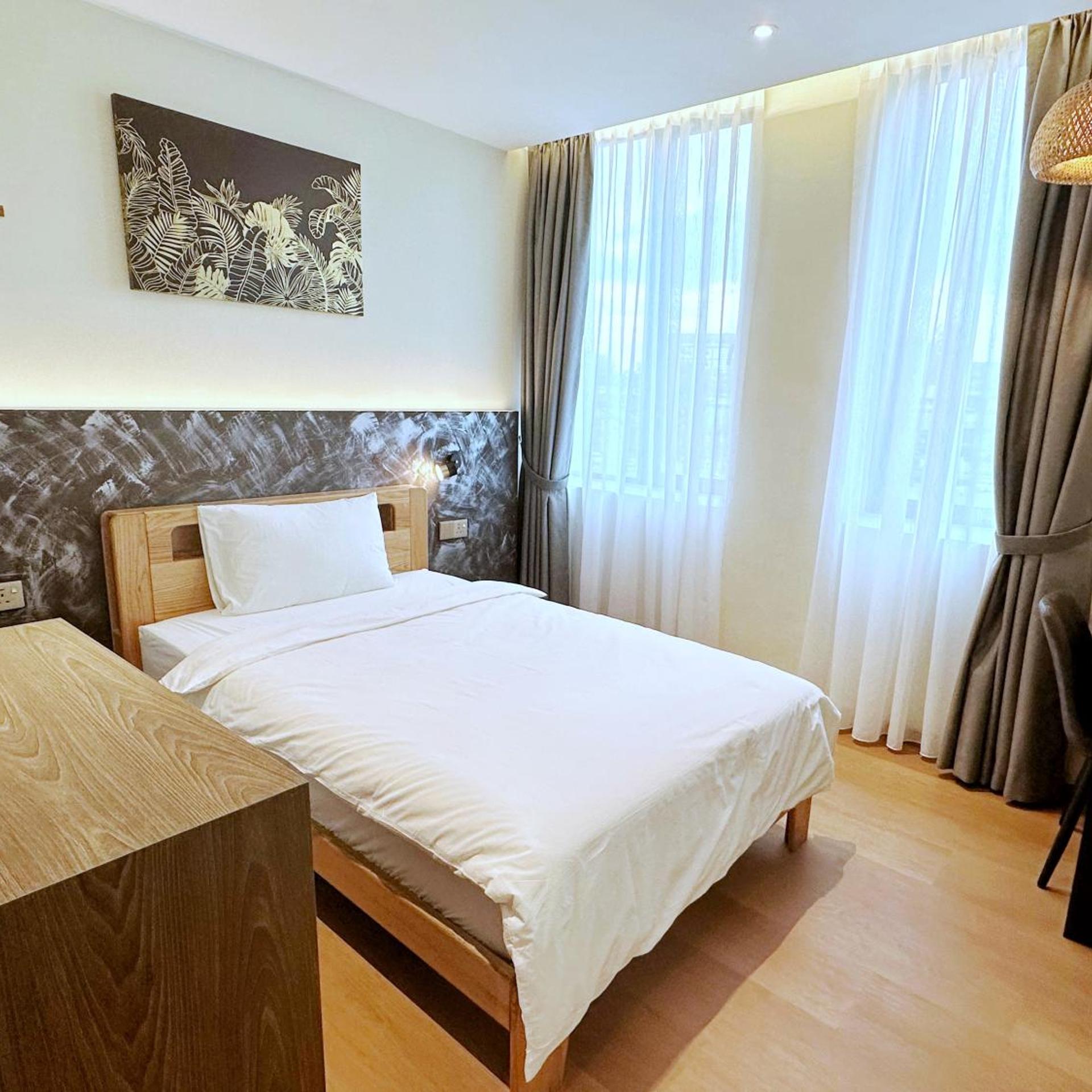 The Borneo Hotel 3/24