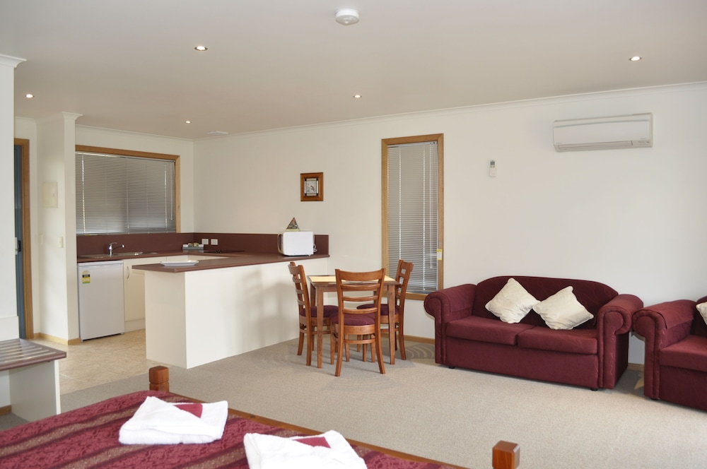 Marsden Court 18/29