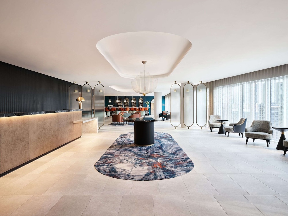 Hyatt Regency London Stratford 24/50