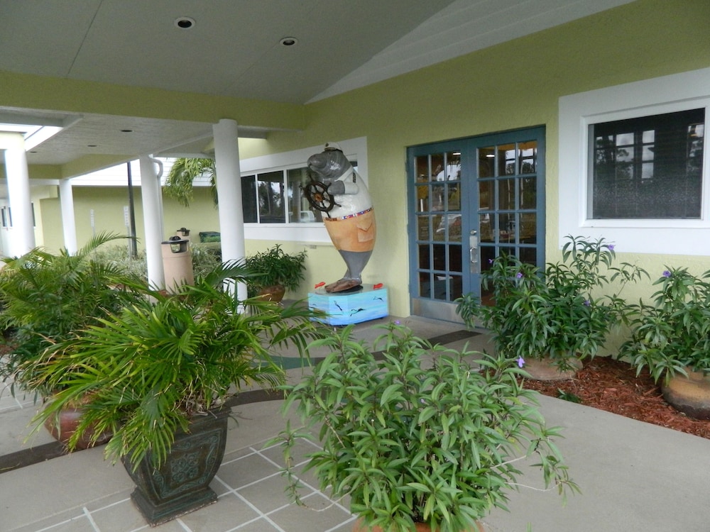 Best Western Port St. Lucie 11/38