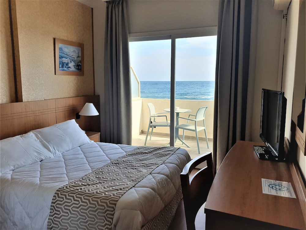 Hotel Santa Rosa 19/58