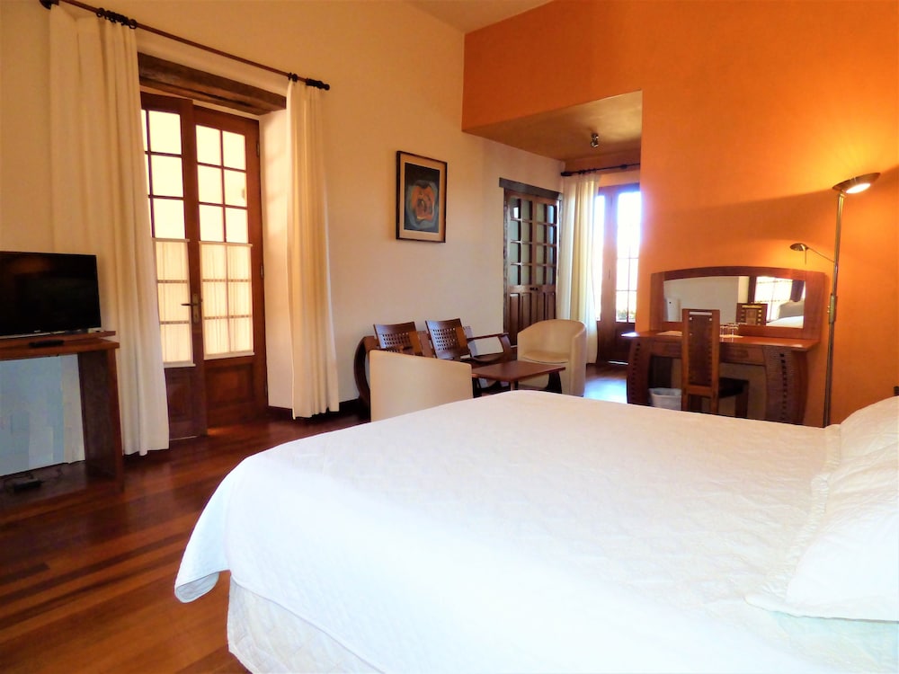 Villa Antigua Hotel 15/30