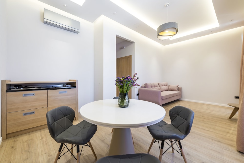 Casa Antika Suites 33/50