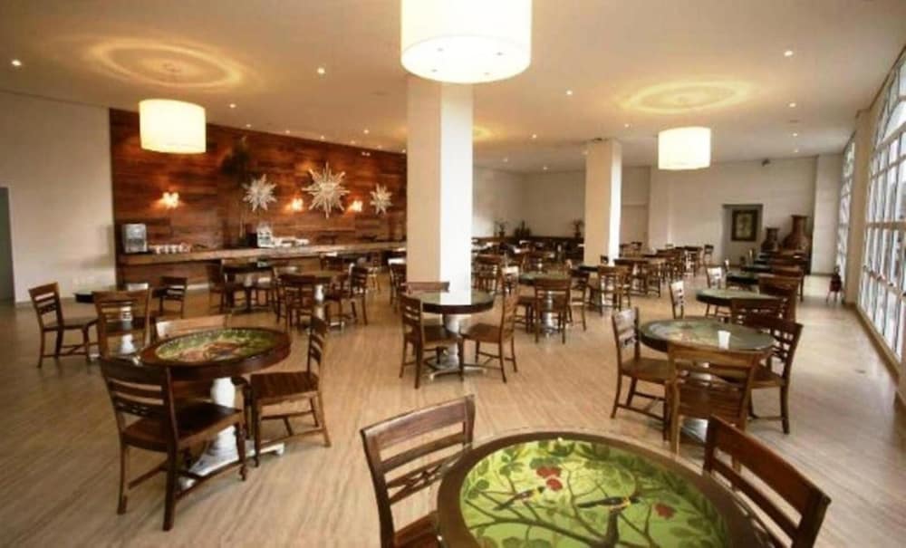 Beira Rio Palace Hotel 31/50