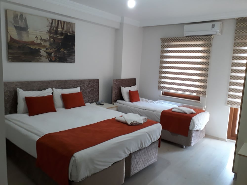 Ador Troia Otel 8/31