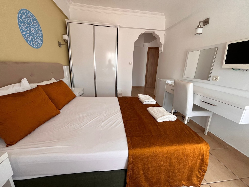 Grand Taner Hotel 16/50